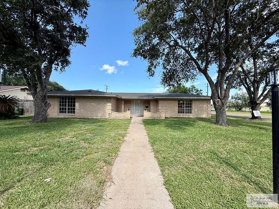 1st image of 1093 Ash Ln