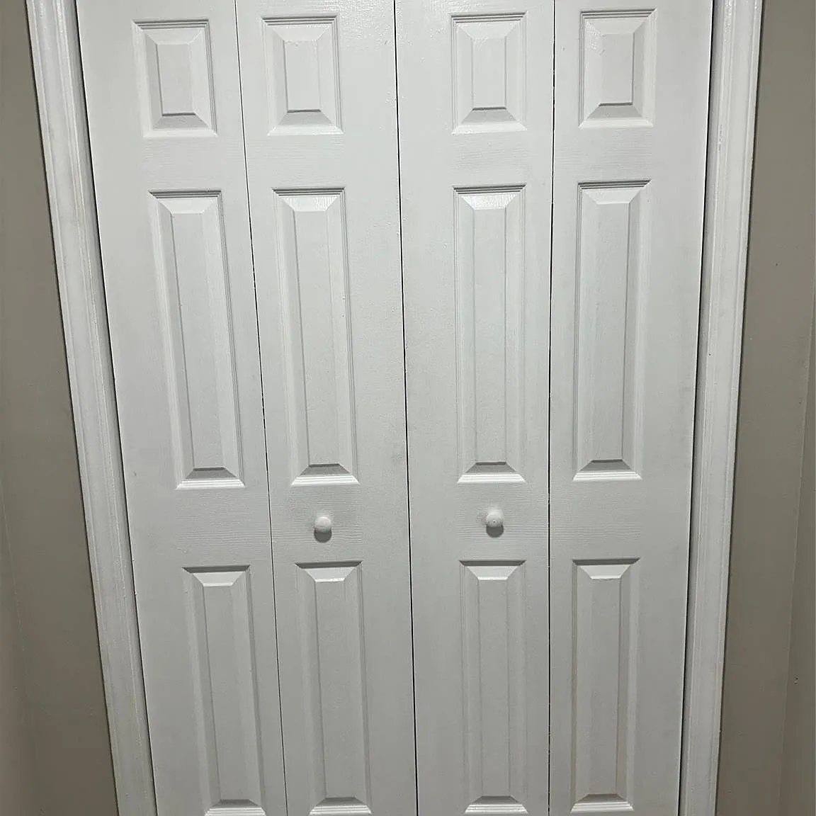 2 bed, $1,200 — Photo 2