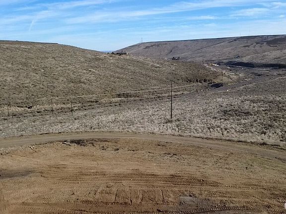 5th image of 16864 NW Johnson Rd