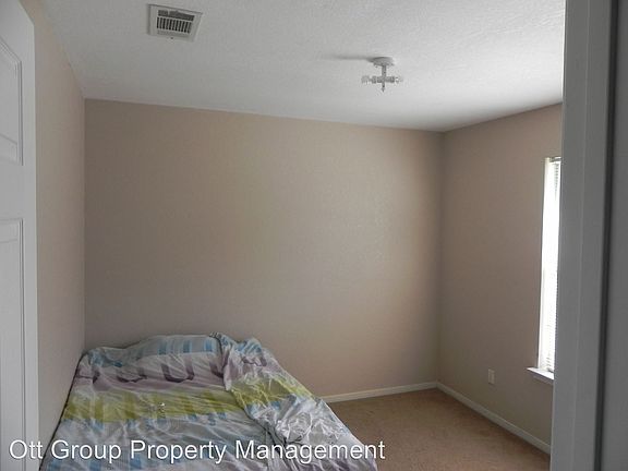 5th image of 217 Pinto Dr