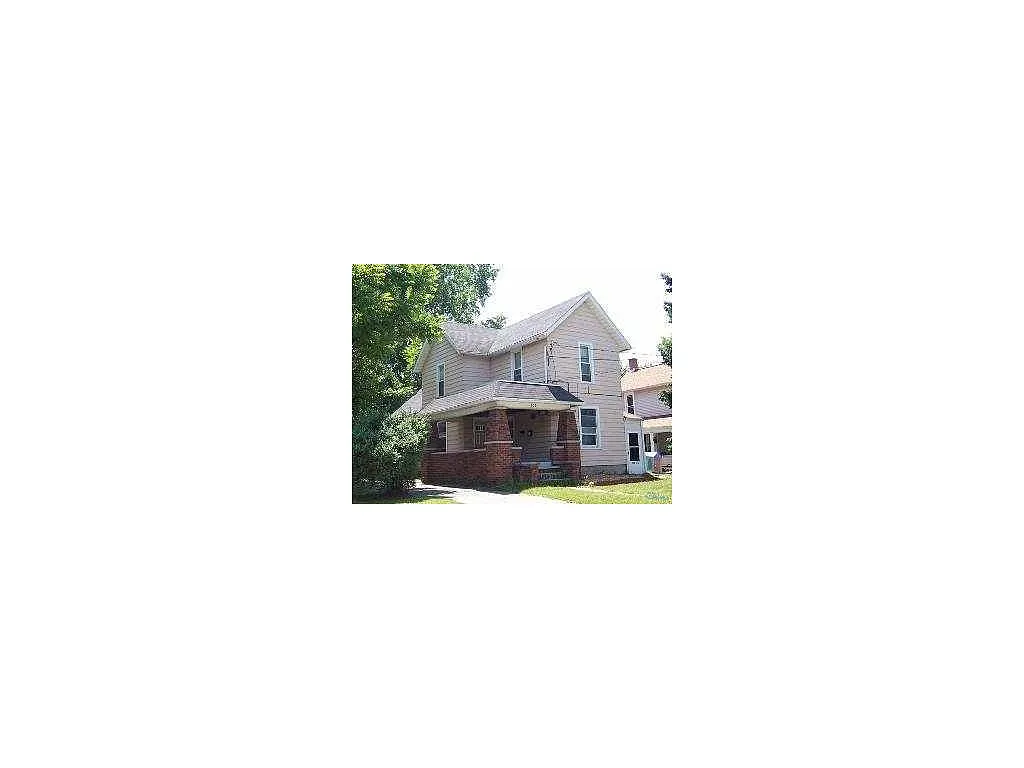 309 Pearl St photo 1