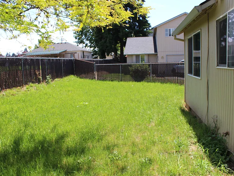 52636 NW 2nd St — Photo 7