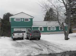 61 Ward St, Presque Isle, ME 04769