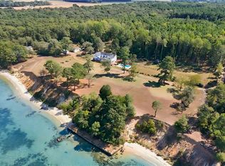 522 Felton Rd, Deltaville, VA 23043