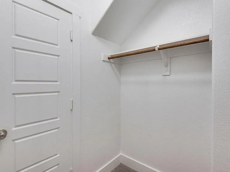 2433 Siskiyou St — Photo 19