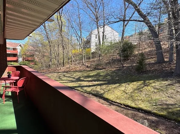 100 Rosemary Way APT 231, Needham, MA 02494