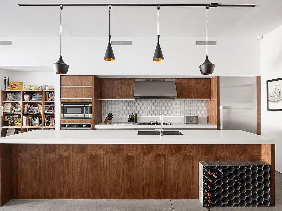 1st image of 461 Carroll St #1