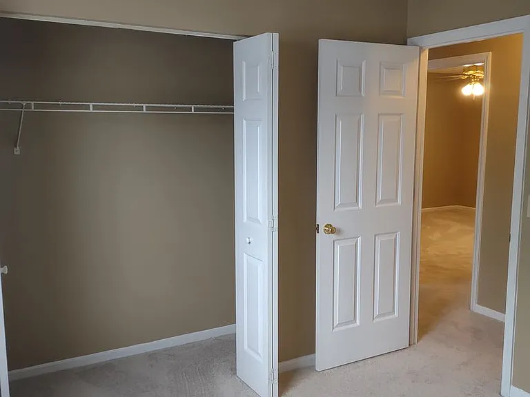 202 Hookston Way — Photo 14