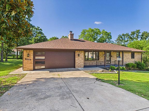 5th image of 328 S Kingswood Dr