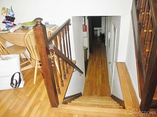 Rented by City Connections Realty | media 28