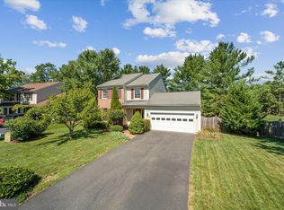 8104 Tall Timber Dr, Gainesville, VA 20155