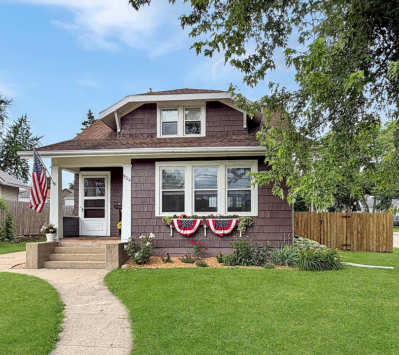 1st image of 904 S McKinley Ave
