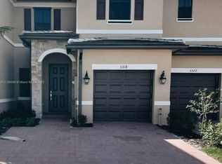3318 W 112th St #3318, Hialeah, FL 33018