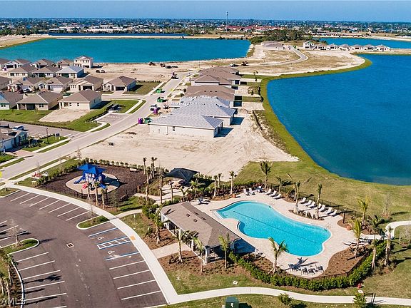 2nd image of 616 Parkshore Lake Ave
