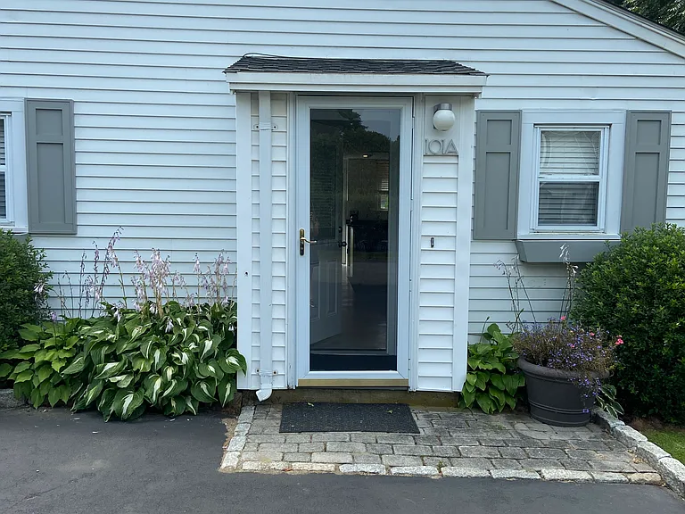 101 Briarwood Ave #A — Photo 21