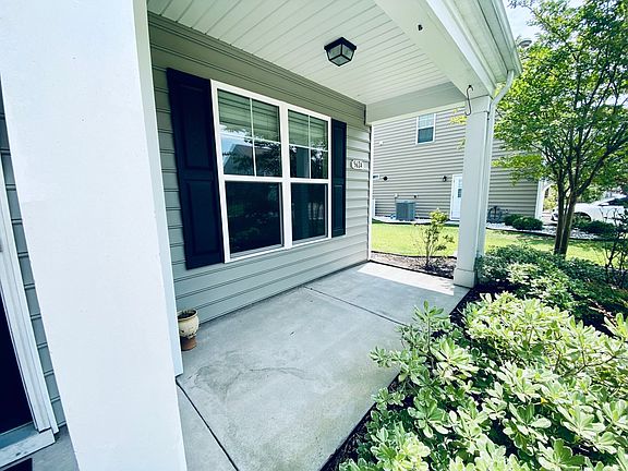 Front Porch_06082023