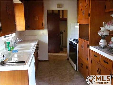 5th image of 6417 Seascape Dr