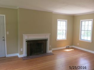 929 Garfield Ave, Belvidere, IL 61008