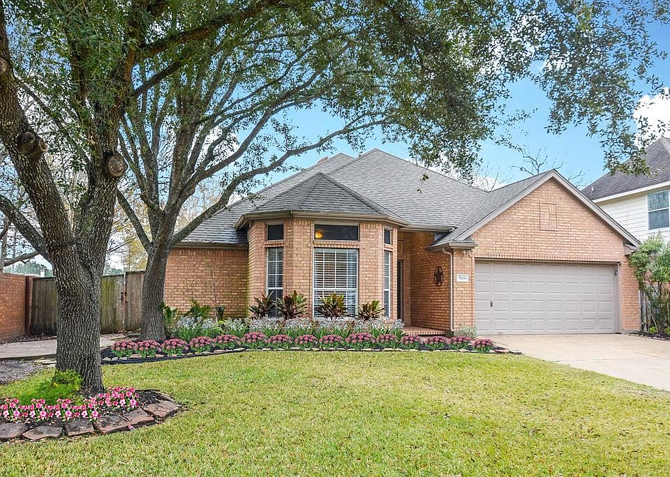 1st image of 7634 Broken Oak Ln