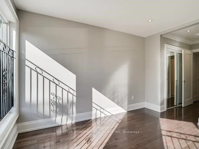 14 Rains Ave — Photo 3