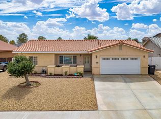 20805 W Lake Dr, California City, CA 93505