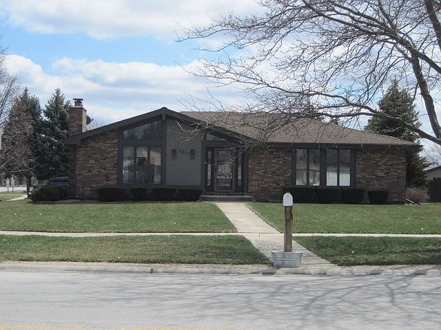 1st image of 7831 167th St
