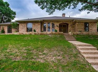 4512 Meadowview Dr, Mesquite, TX 75150