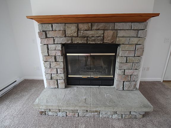 4th image of 43 Berryman Ln