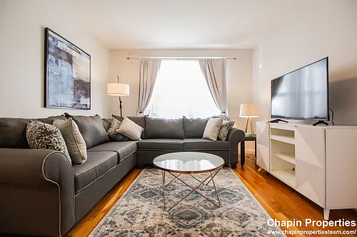 191 Kent St #4 Photo 1