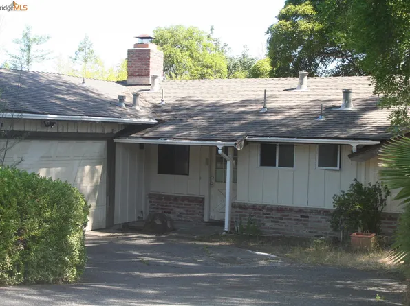2660 Ross Pl, Walnut Creek, CA 94597