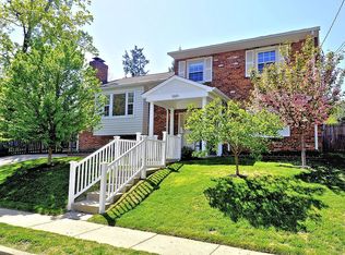 5500 7th St S, Arlington, VA 22204