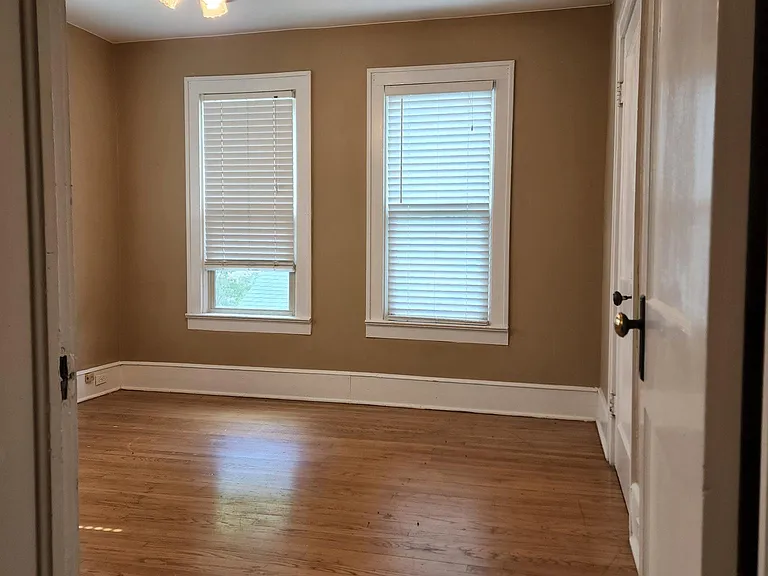713 1/2 S Chilton Ave — Photo 15