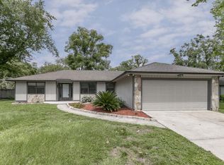 8143 Crosswind Rd, Jacksonville, FL 32244