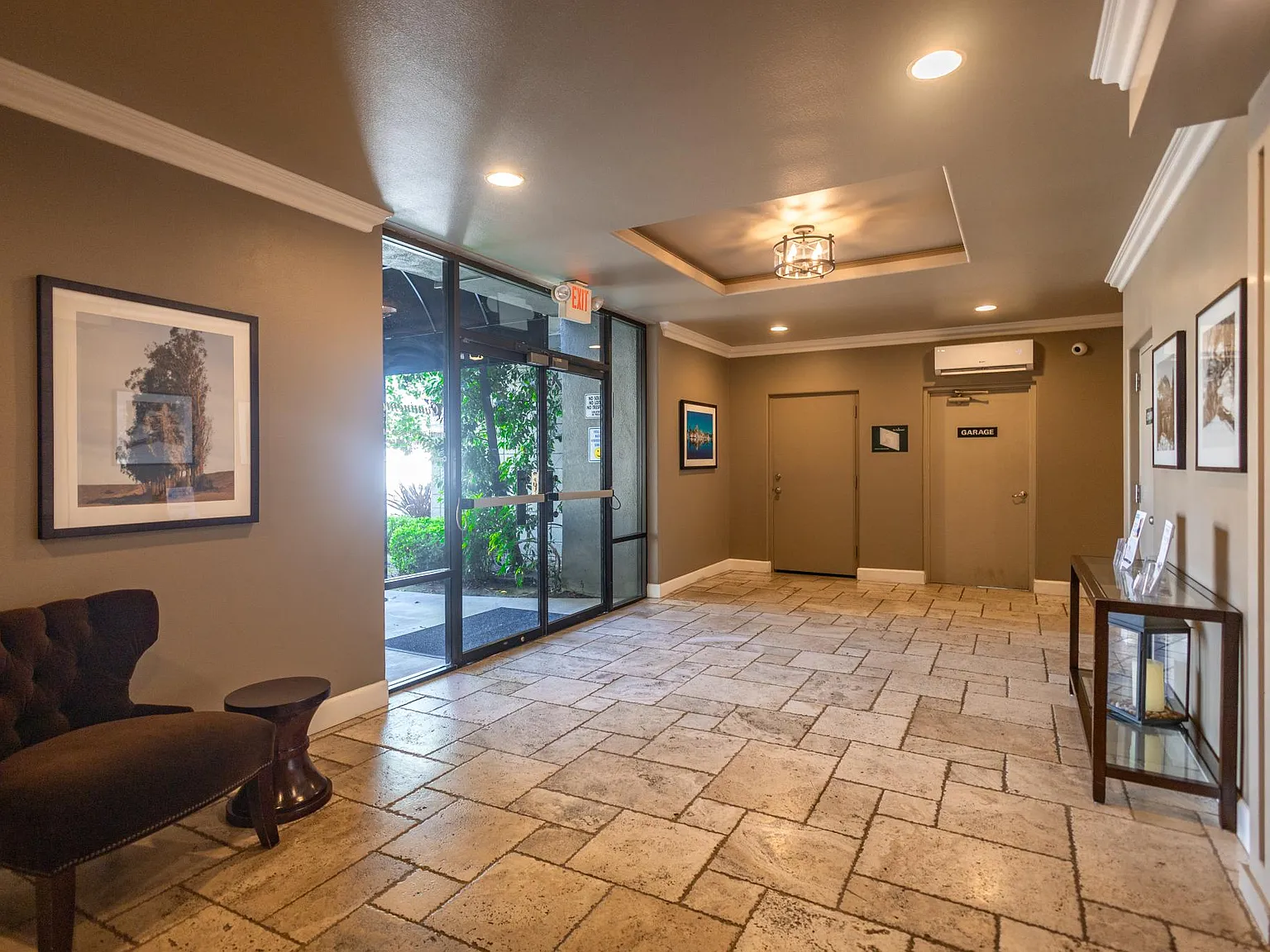 Continental Apartment Homes — Photo 3