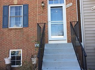 4002 Royal Lytham Dr, Fairfax, VA 22033