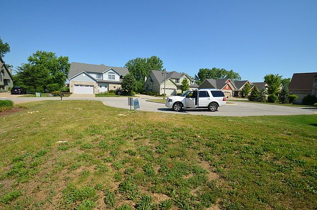 1st image of 13242 S Lake Mary Dr