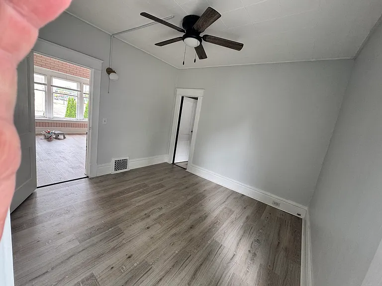 518 E Main Ave #1 — Photo 8