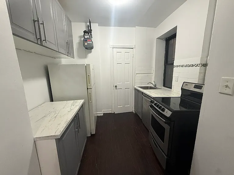 527 W 135th St #2X — Photo 1