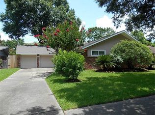 6218 Shadow Crest St, Houston, TX 77074