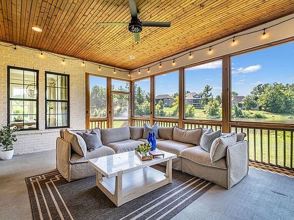 5th image of 4573 Majestic Meadows Dr