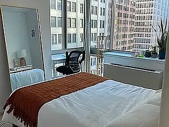 3rd image of 20 John St #11C