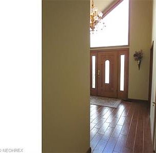 4th image of 10127 Juniper Ct