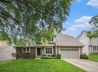 11441 Grant St, Overland Park, KS 66210