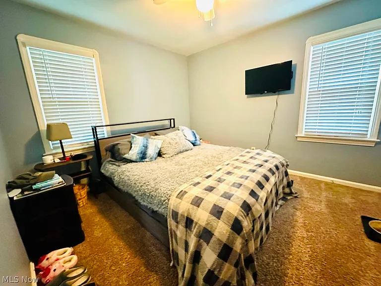 7077 Greenleaf Ave — Photo 10