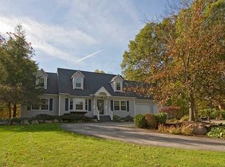 11702 Cali Dr, Painesville, OH 44077