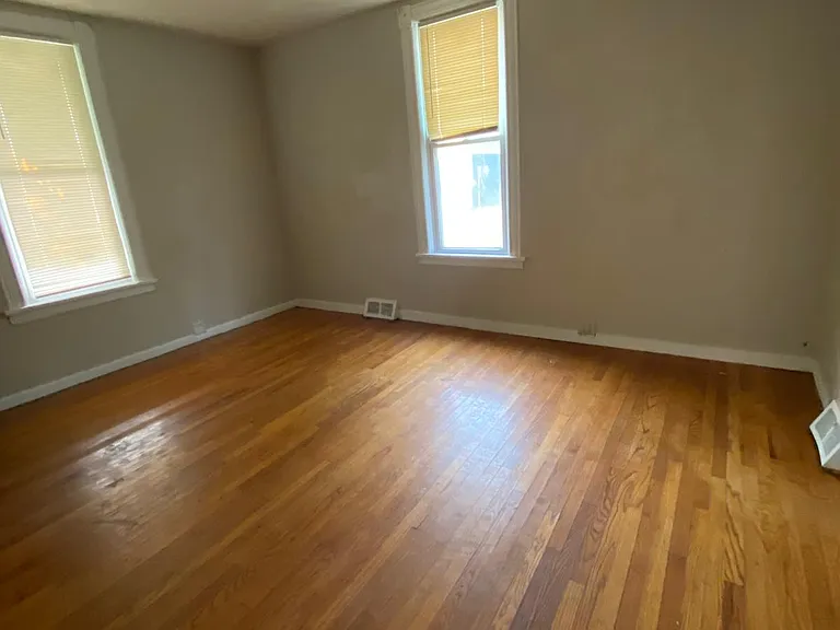 746 E Laurel St #1 — Photo 8