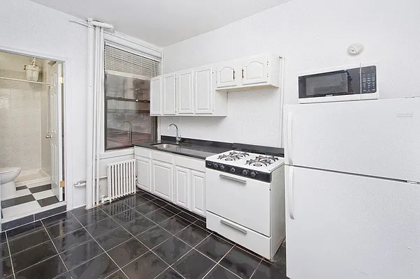 Rented by NOVO | media 8