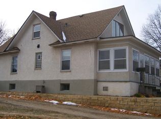 28 Robie St W, Saint Paul, MN 55107