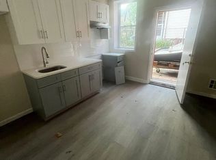 946 18th Ave #4B, Newark, NJ 07106
