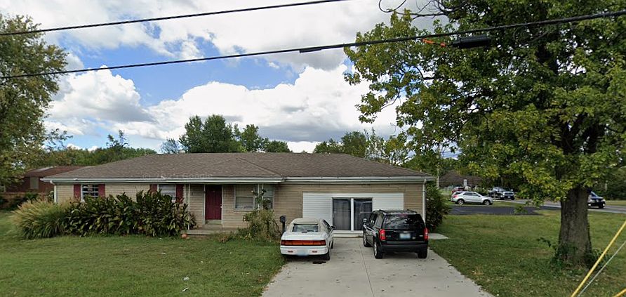 1st image of 3819 Vanguard Dr
